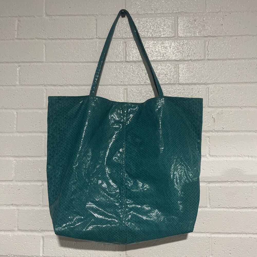 Saks Fifth Avenue Turquoise Snakeskin Faux Leather Large Shopper All Tote Bag